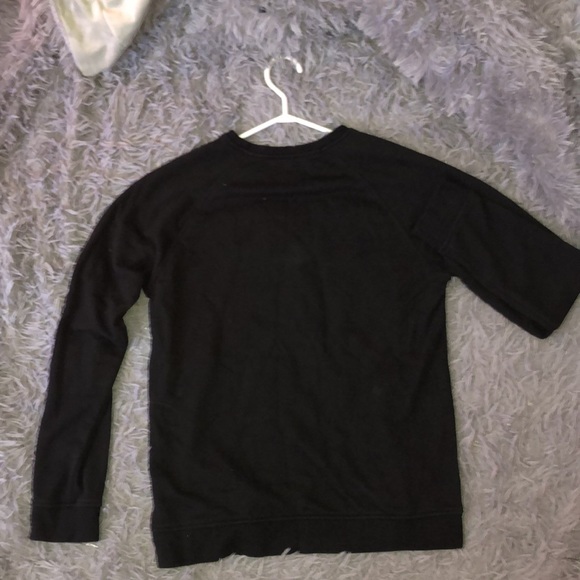 Forever 21 men’s graphic crew - Picture 2 of 2